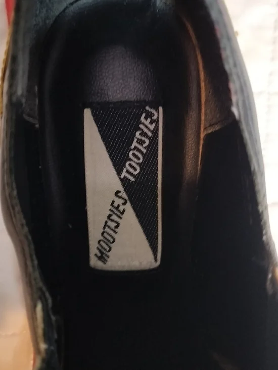 Vintage Mootsies Tootsies Black and Red Leather Slip-On Loafers - Picture 6 of 7